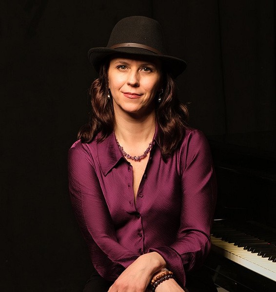 Petra — songwriting Bussum