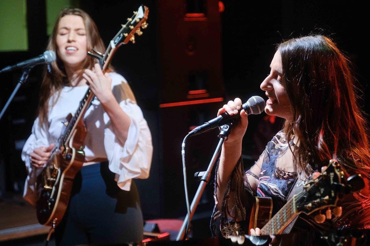 258196436_300593095403683_3500984986695182383_n