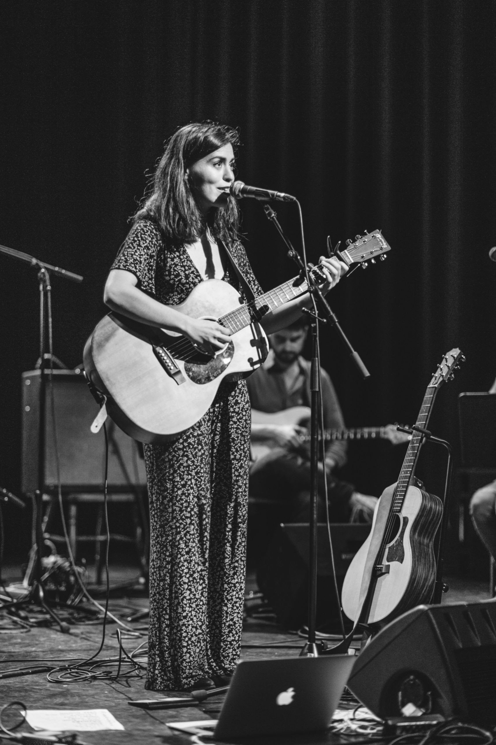 Alexandra Alden guitar teacher