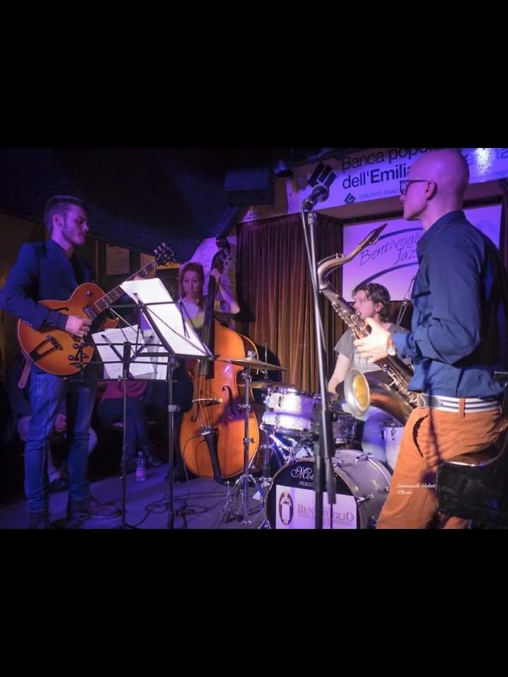 Davide-Romeo-con-band-live-alla-Cantina-Bentivoglio-Bologna