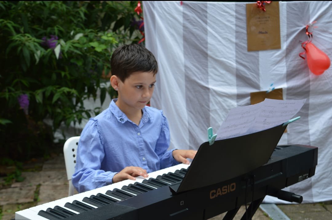 3ed30353-1c92-4785-9c20-bc80bb5a5b51