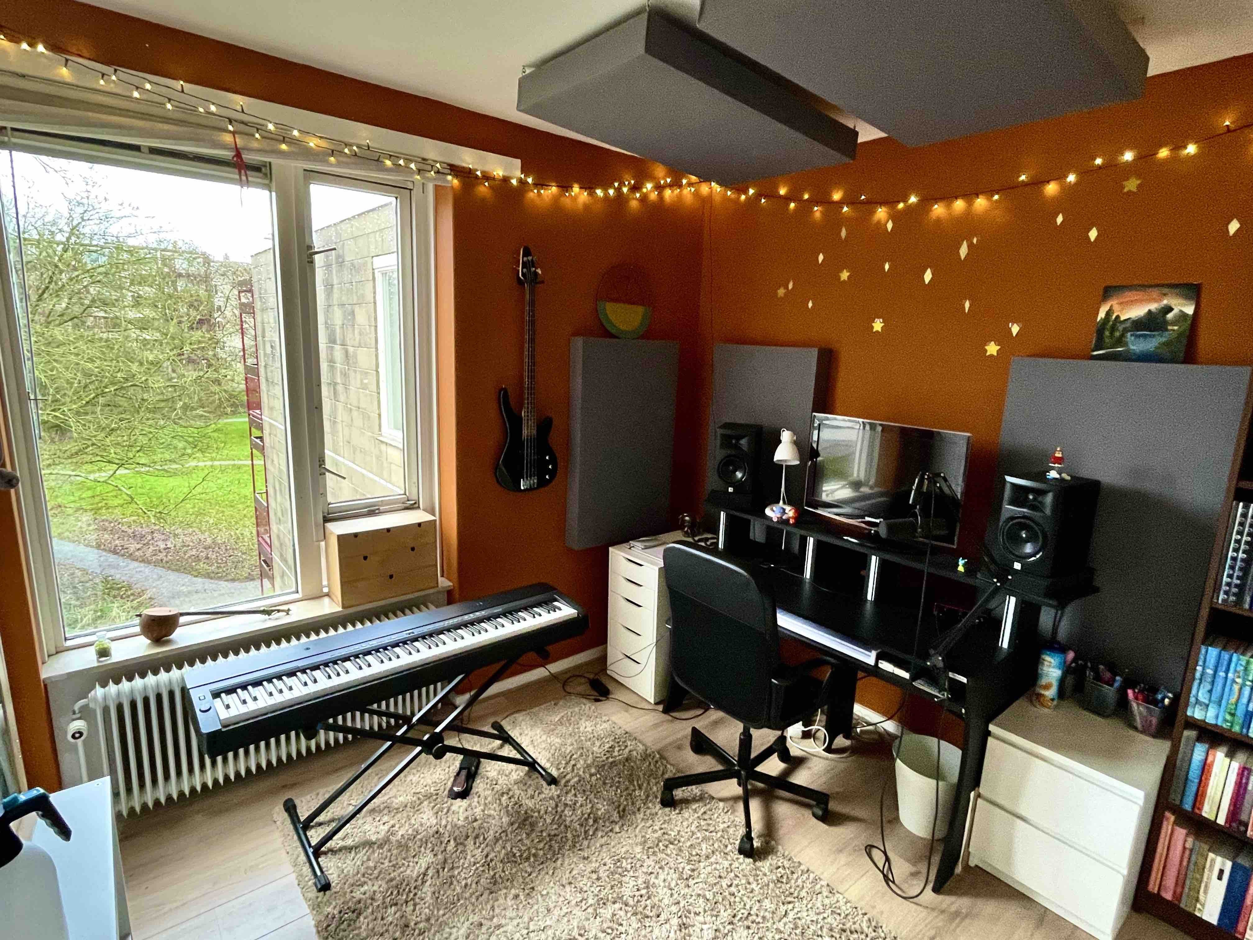 STUDIO.jpg