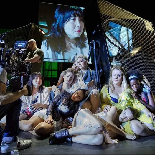 Mahagonny 8.jpg